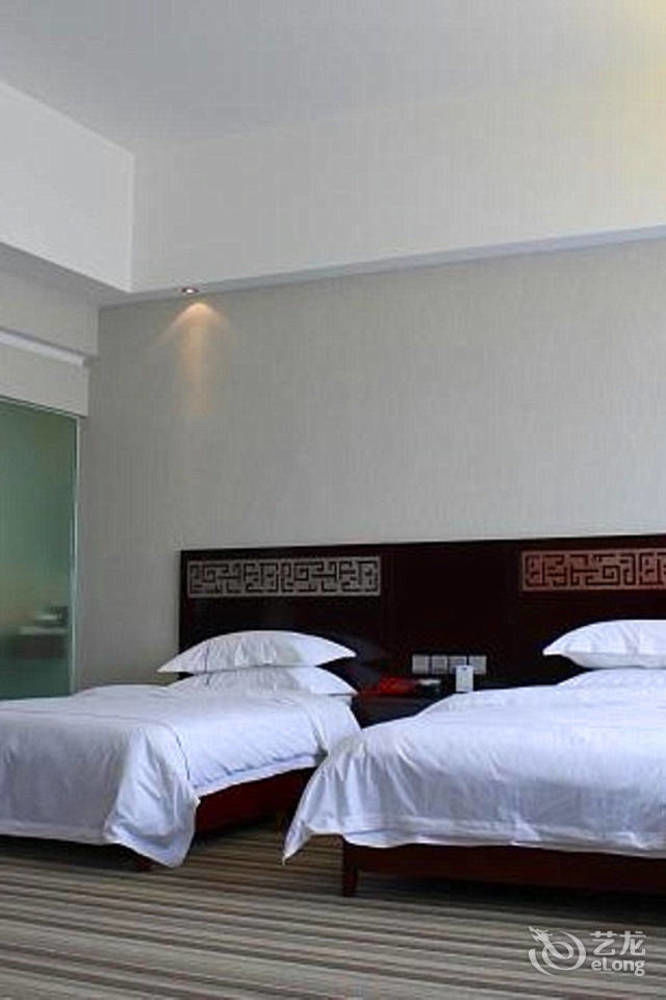 Jishou Heyi Hotel Fenghuang Buitenkant foto